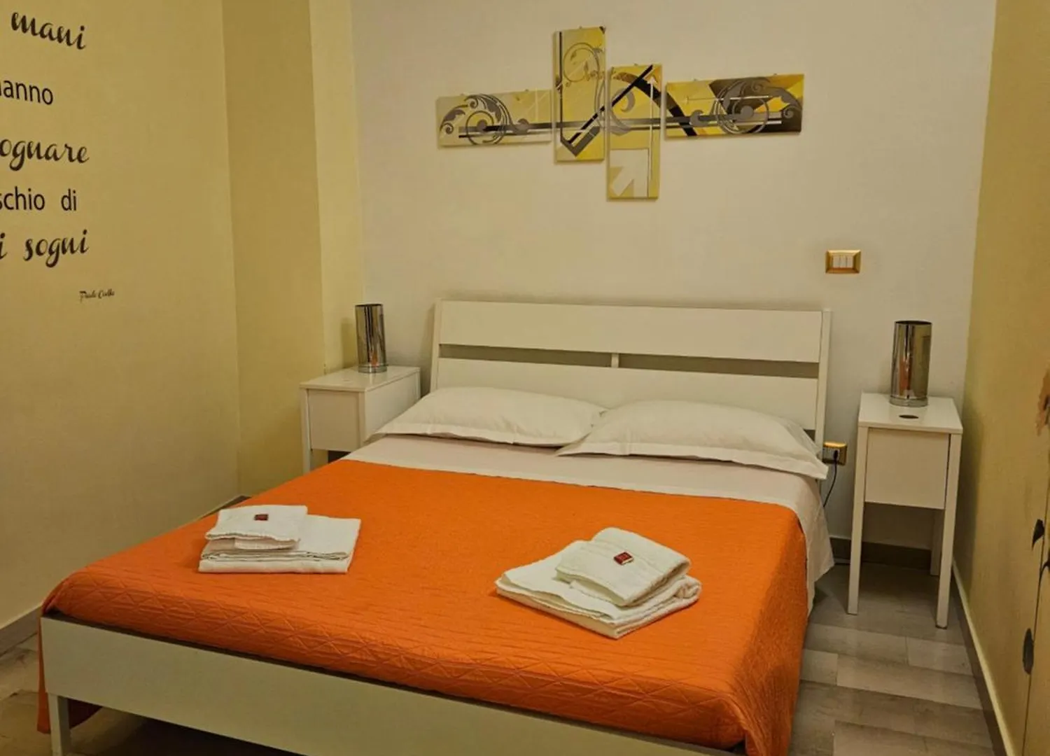Bari Vecchia Dimora Bed & Breakfast