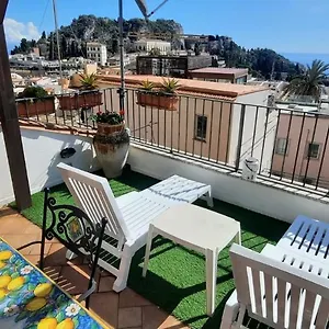 https://casa-gio-taormina.sicilyhotelsitaly.net