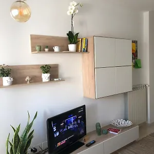 999 Apartment