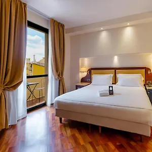 **** Hotell Pitti Palace Al Ponte Vecchio Italien